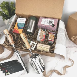 Ultimate gift box for gardeners